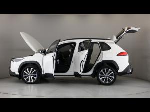 Toyota Corolla Cross 1.8 XR - Image 26