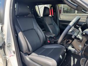 Toyota Hilux 2.8GD-6 double cab 4x4 Legend auto - Image 15