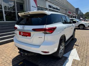 Toyota Fortuner 2.4GD-6 4x4 - Image 2