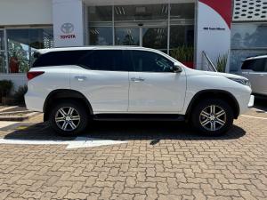 Toyota Fortuner 2.4GD-6 4x4 - Image 3