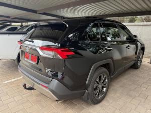 Toyota RAV4 2.5 VX Hybrid CVT E-FOUR - Image 2