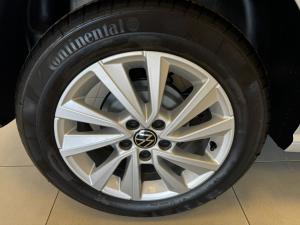 Volkswagen Polo Vivo 1.4 Life - Image 11