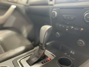 Ford Everest 3.2TDCi XLT - Image 12