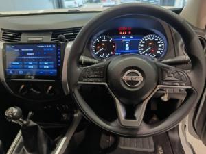 Nissan Navara 2.5DDTi double cab SE Plus 4x4 - Image 13