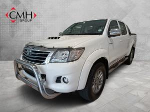 Toyota Hilux 3.0D-4D double cab Raider Legend 45 auto - Image 1