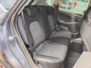 Hyundai Tucson 2.0 Premium - Image 10