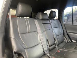 Toyota Land Cruiser 300 3.3D GX-R - Image 8