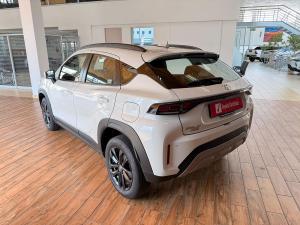 Toyota Starlet Cross 1.5 XS auto - Image 6