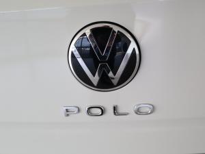 Volkswagen Polo hatch 1.0TSI Life auto - Image 9