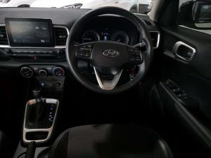 Hyundai Venue 1.0 Tgdi Fluid DCT - Image 12