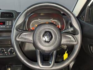 Renault Kwid 1.0 Evolution - Image 13