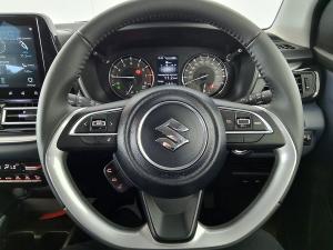 Suzuki Baleno 1.5 GLX auto - Image 16