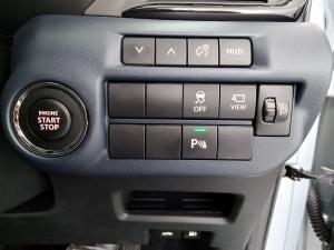 Suzuki Baleno 1.5 GLX auto - Image 19