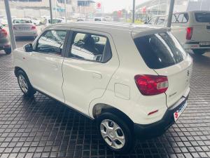 Suzuki S-Presso 1.0 GL auto - Image 5