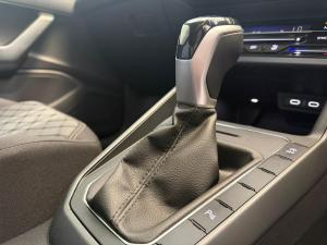 Volkswagen Polo hatch 1.0TSI R-Line - Image 14