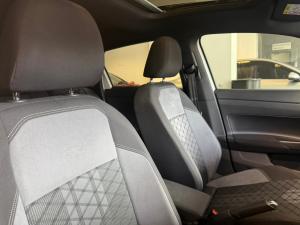 Volkswagen Polo hatch 1.0TSI R-Line - Image 19
