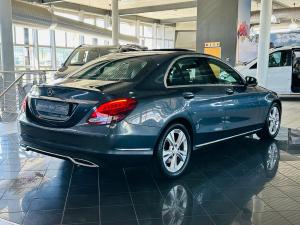 Mercedes-Benz C-Class C180 auto - Image 2