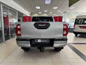 Toyota Hilux 2.8GD-6 Xtra cab 4x4 Legend auto - Image 5