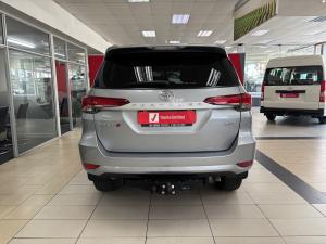 Toyota Fortuner 2.4GD-6 4x4 - Image 5