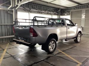 Toyota Hilux 2.8GD-6 4x4 Raider - Image 2