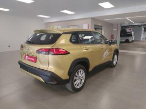 Toyota Corolla Cross 1.8 Xi - Image 2