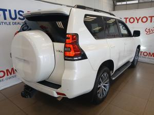 Toyota Land Cruiser Prado 2.8GD VX-L - Image 2