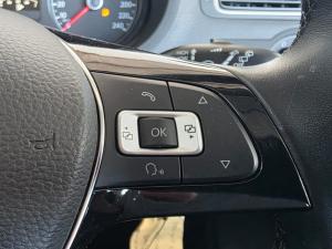 Volkswagen Polo Vivo 1.6 Highline - Image 12