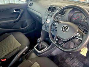 Volkswagen Polo Vivo 1.6 Highline - Image 5