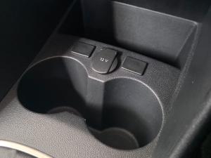 Volkswagen Polo Vivo 1.6 Highline - Image 9