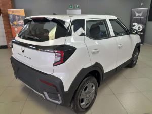 Mahindra XUV3XO 1.2T MX2 - Image 15