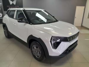 Mahindra XUV3XO 1.2T MX2 - Image 6