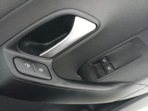 Volkswagen Polo Vivo hatch 1.4 Trendline - Image 12
