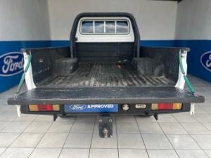 Toyota Land Cruiser 76 4.5D-4D V8 station wagon LX - Image 4