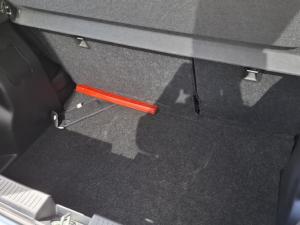 Suzuki Baleno 1.5 GL Limited Edition - Image 7