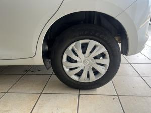 Suzuki Swift 1.2 GL - Image 9