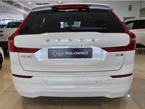 Volvo XC60 B5 AWD Essential - Image 4