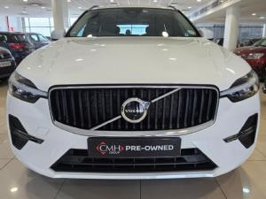 Volvo XC60 B5 AWD Essential - Image 8
