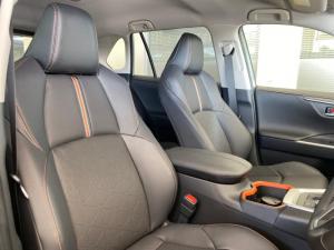 Toyota RAV4 2.5 Hybrid GX-R E-Four - Image 9