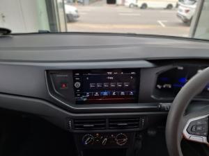 Volkswagen Polo hatch 1.0TSI - Image 14