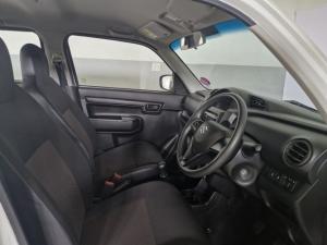 Suzuki S-Presso 1.0 GL manual - Image 6