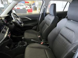 Suzuki Swift 1.2 GLX manual - Image 20