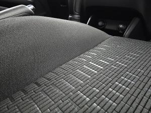 Suzuki Swift 1.2 GLX manual - Image 29