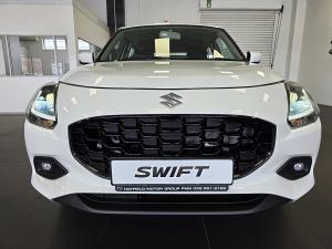 Suzuki Swift 1.2 GLX manual - Image 6