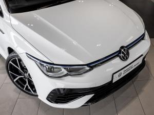 Volkswagen Golf R - Image 4