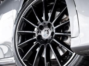 Mercedes-Benz A-Class A250 sedan AMG Line - Image 5