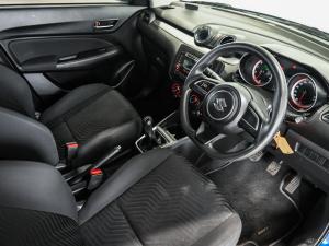 Suzuki Swift 1.2 GL manual - Image 11
