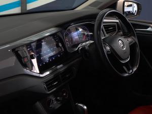 Volkswagen Polo hatch 1.0TSI Highline auto - Image 25