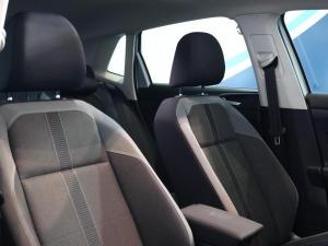 Volkswagen Polo hatch 1.0TSI Highline auto - Image 13