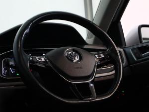 Volkswagen Polo hatch 1.0TSI Highline auto - Image 15