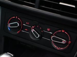 Volkswagen Polo hatch 1.0TSI Highline auto - Image 26